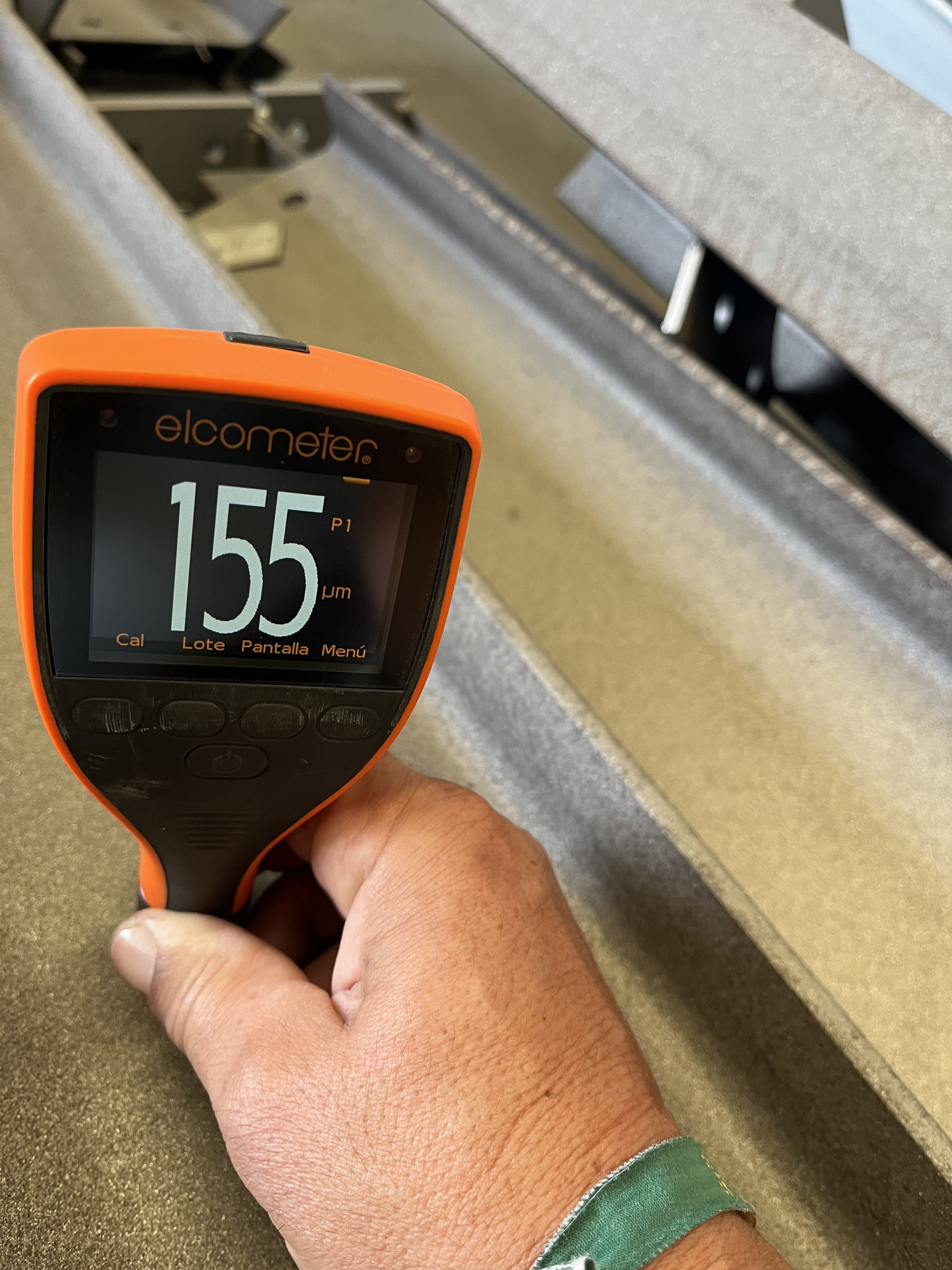 Control de calidad mediante medicion de rugosidad